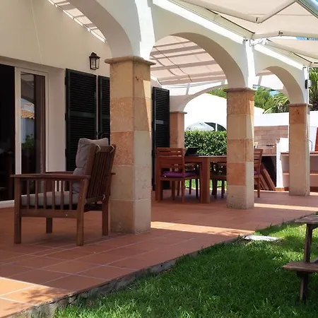 Violeta Cala'N Blanes (Menorca)