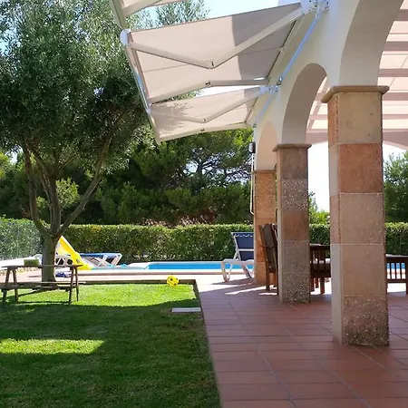 Violeta Cala'N Blanes (Menorca)