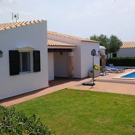 Violeta Cala'N Blanes (Menorca)