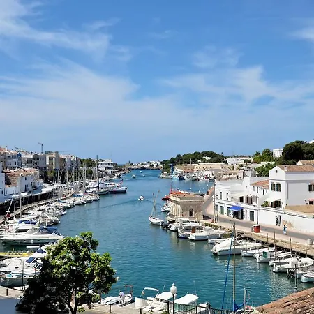 Violeta Cala'N Blanes (Menorca)