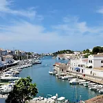 Violeta Cala'N Blanes (Menorca)