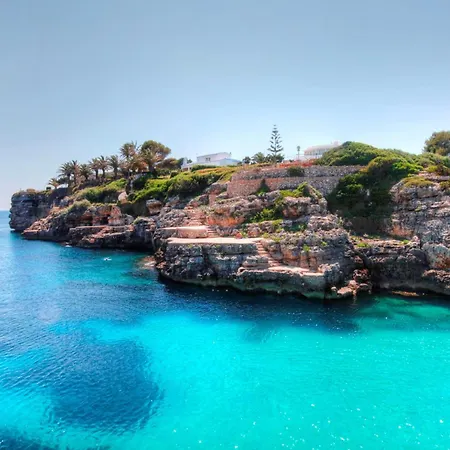 Violeta * Cala'N Blanes (Menorca)