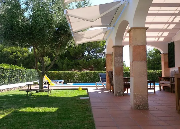 Violeta Cala'N Blanes (Menorca)