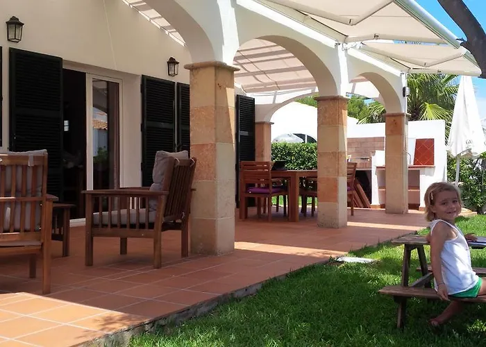 Violeta Cala'N Blanes (Menorca)